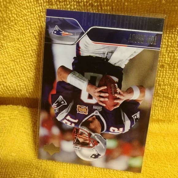 2004 Upper Deck Tom Brady New England Patriots Card # 114 Future HOF GQ. - Picture 3 of 6